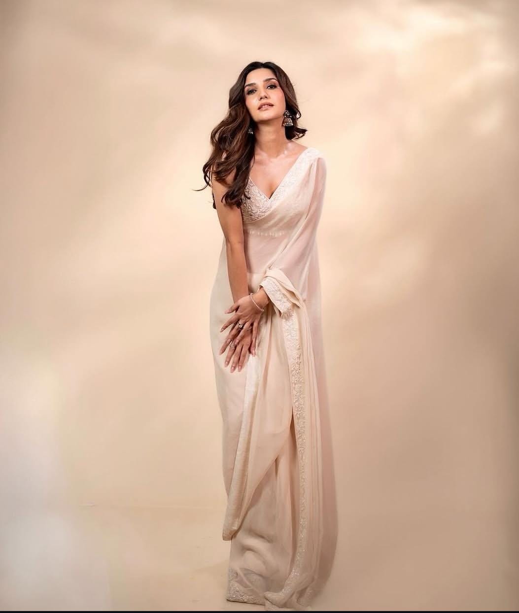 Celebrity look from Dhruvi Panchal